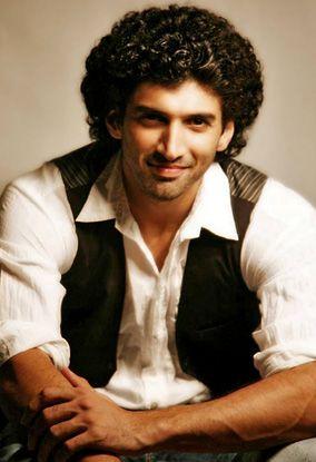 Aditya Roy Kapur's wild night out - Masala Aditya Roy Kapur's wild night out - Masala