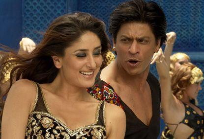 Miss India Worldwide 2009 contestants watch Billu Masala