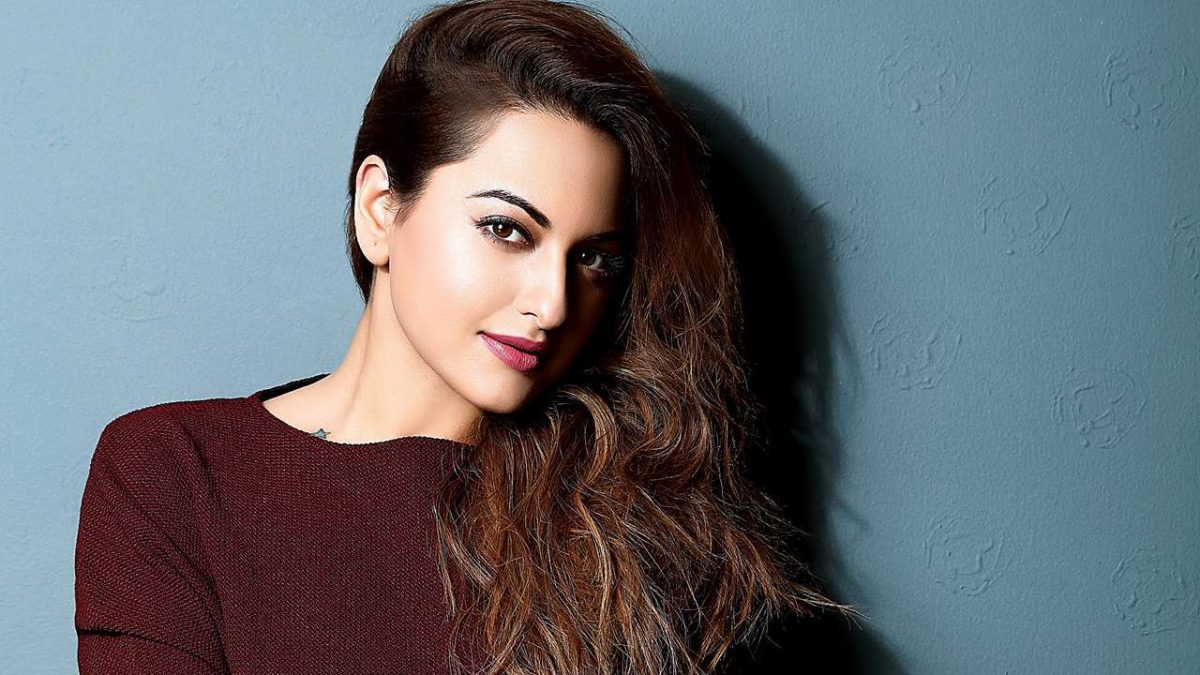 Sonakshi Sinha Opens Up On Her Brother Joining Politics Masala