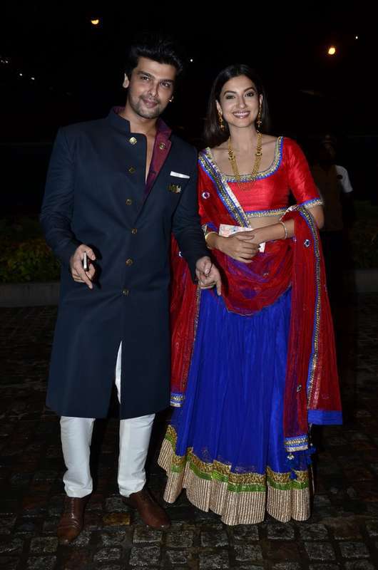 Hema Malini Konkona Sen Sharma And Gauahar Khan Snapped At Nikitin Dheer S Wedding Masala