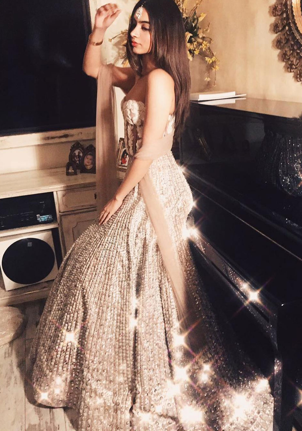 khushi kapoor lehenga