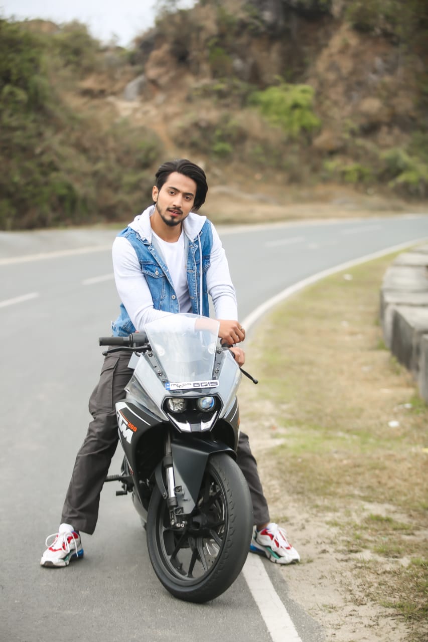 Mr Faisu: The Incredible Success Story of the Digital Star with 27 ...