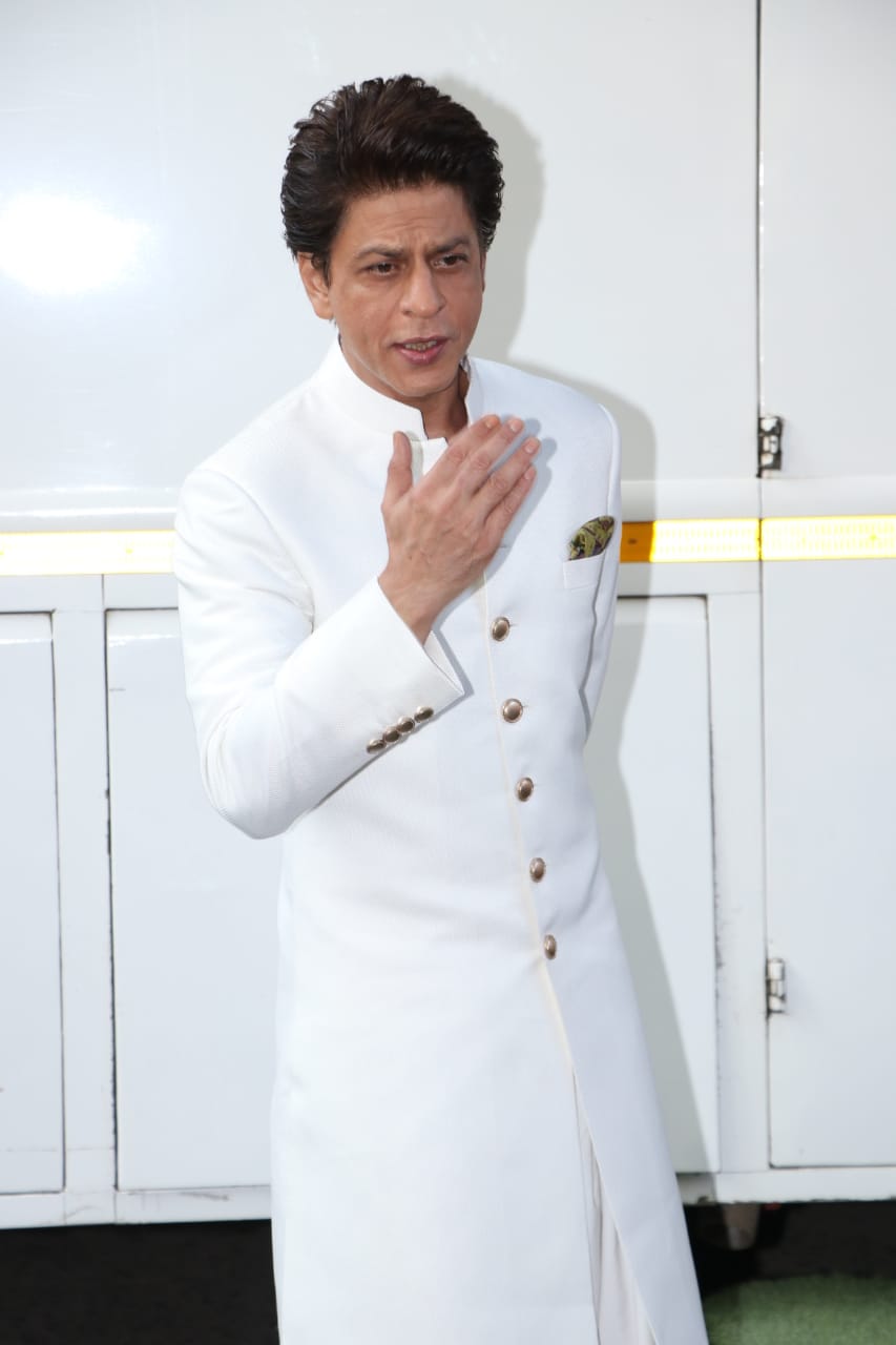 shahrukh khan in sherwani