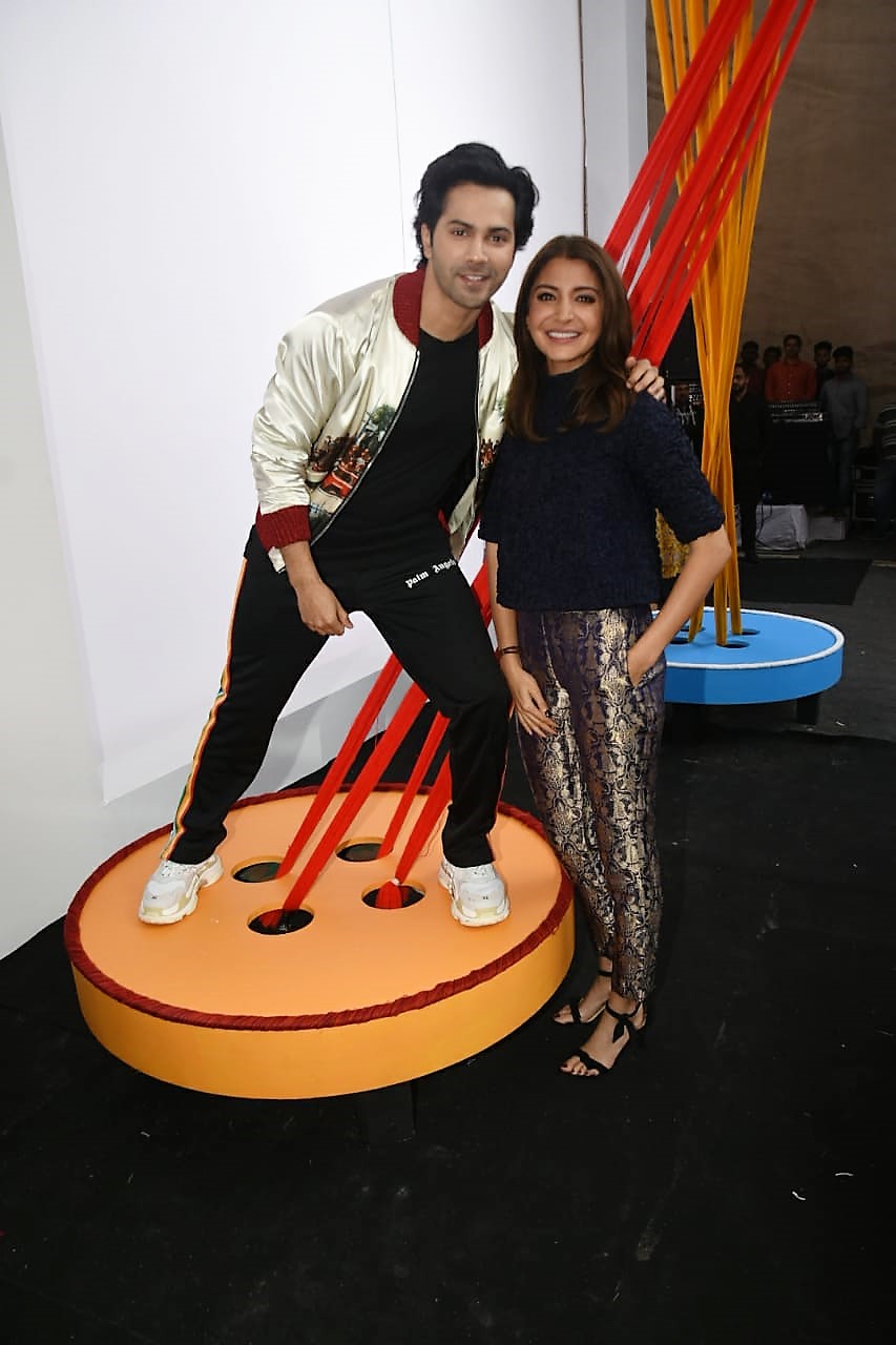 Sui Dhaaga - Made in India Trailer Launch: Varun Dhawan and Anushka Sharma  Share Funny Moments During the Launch Event - Masala