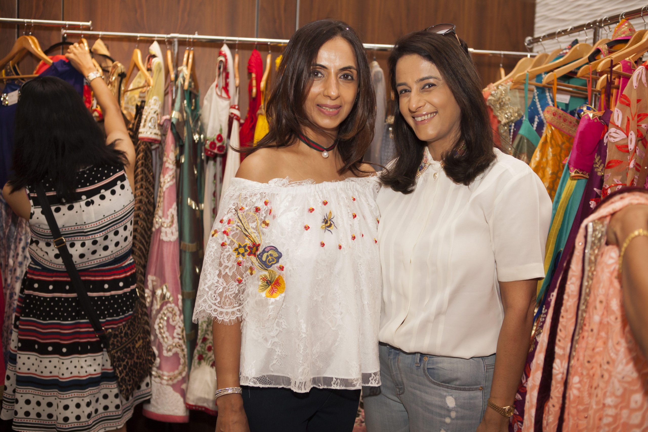 Dubai Fashionistas Attend Glitterati Exhibition
