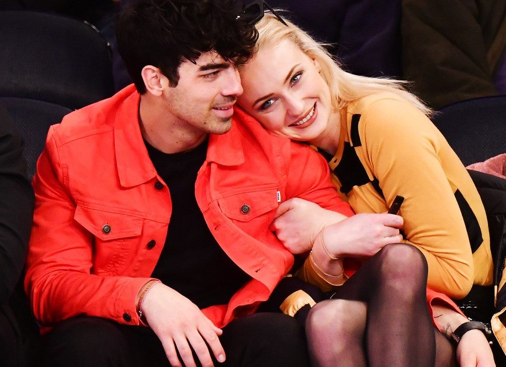 Here's How Joe Jonas' Parents Found Out About His Marriage to Sophie