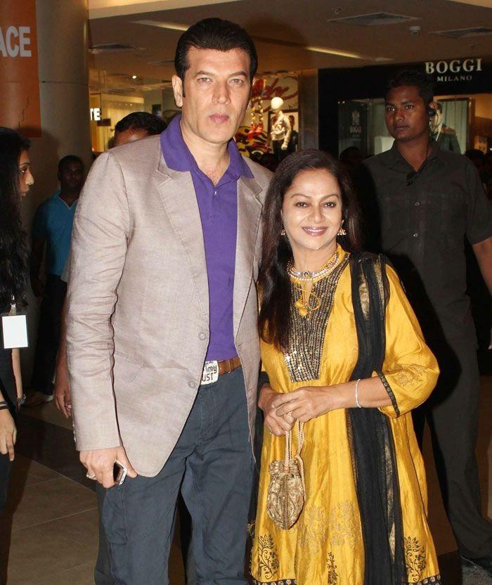 THIS is Why Veteran Actress Zarina Wahab Does Not Celebrate Eid - Masala