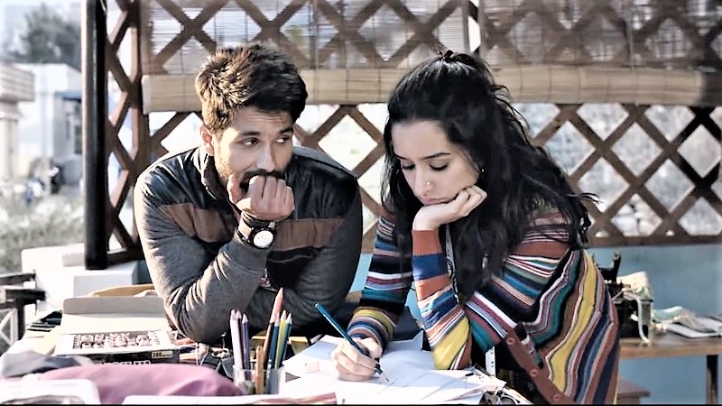Shahid Kapoor's 'Batti Gul Meter Chalu' – Yet Another Film Travels to Small Town India - Masala Shahid Kapoor's 'Batti Gul Meter Chalu' – Yet Another Film Travels to Small Town India - Masala