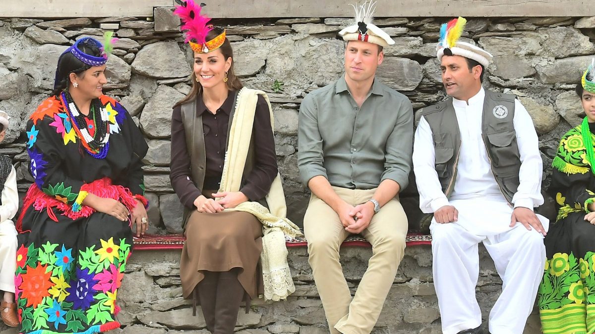 Kate Middleton and Prince William in Pakistan: Kate Middleton Tries to