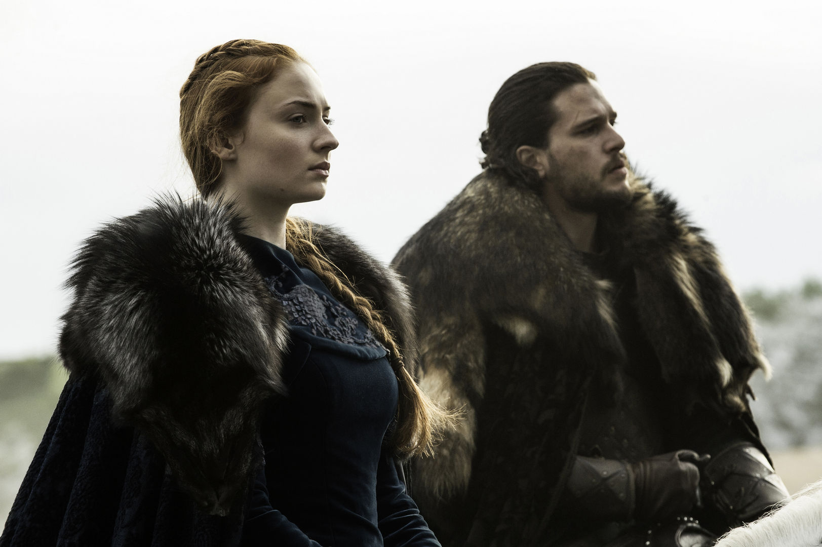 Sophie Turner Blames Kit Harington For Coffee Cup Blunder in GoT