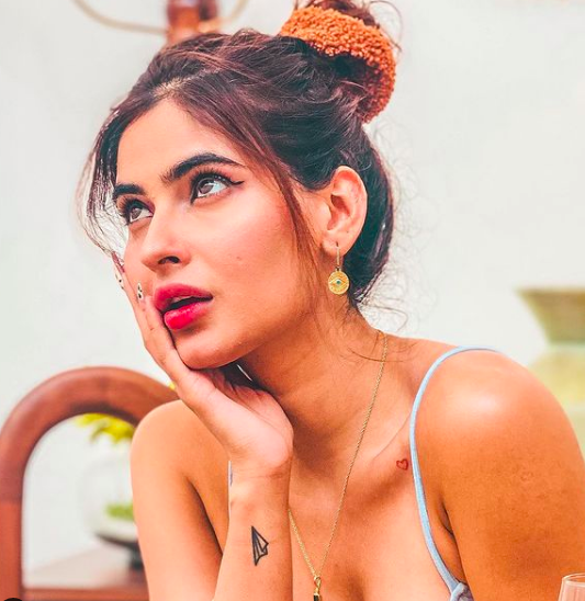 533px x 548px - Karishma Sharma on enacting 'bold' scenes on-screen and being typecast:  \