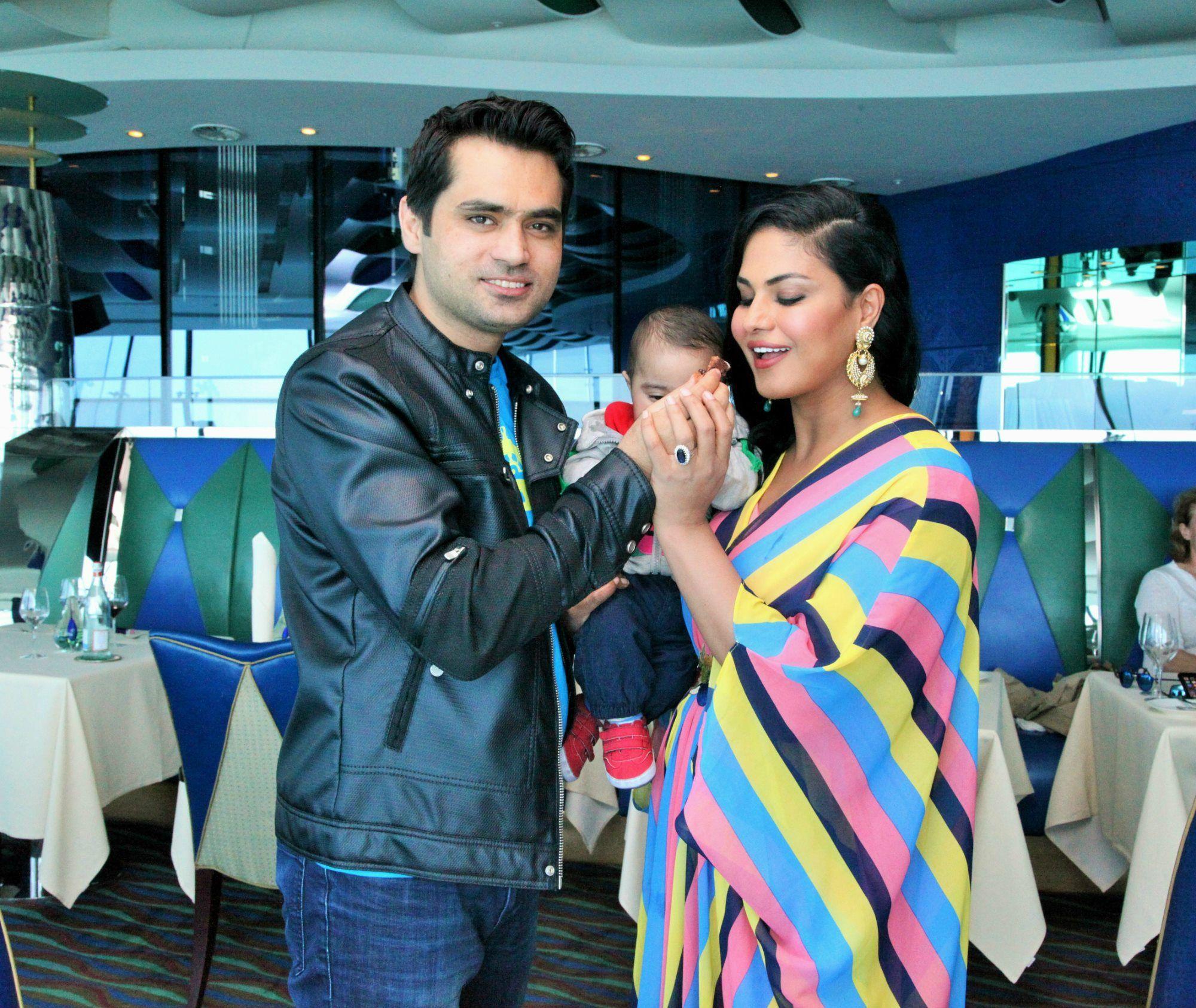 Veena Malik Celebrates 31st Birthday in Dubai - Masala