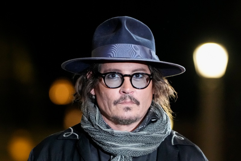 Johnny Depp spends while dining at Indian restaurant in UK