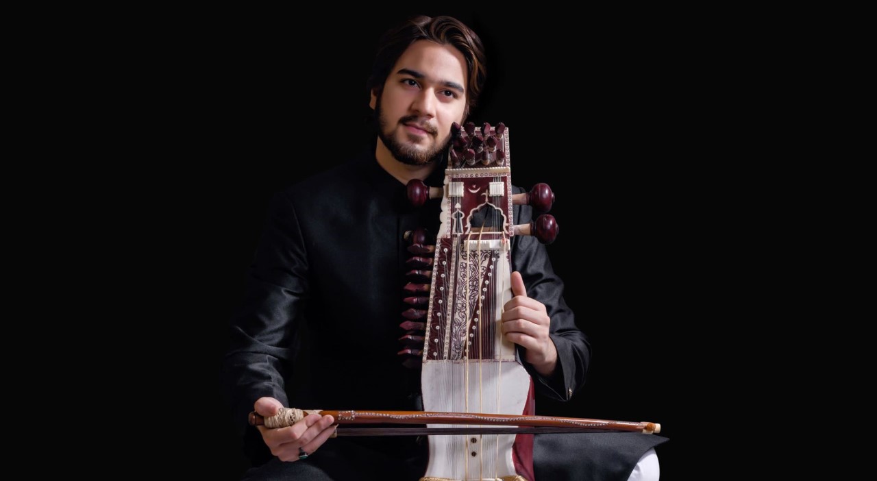 Sarangi Player