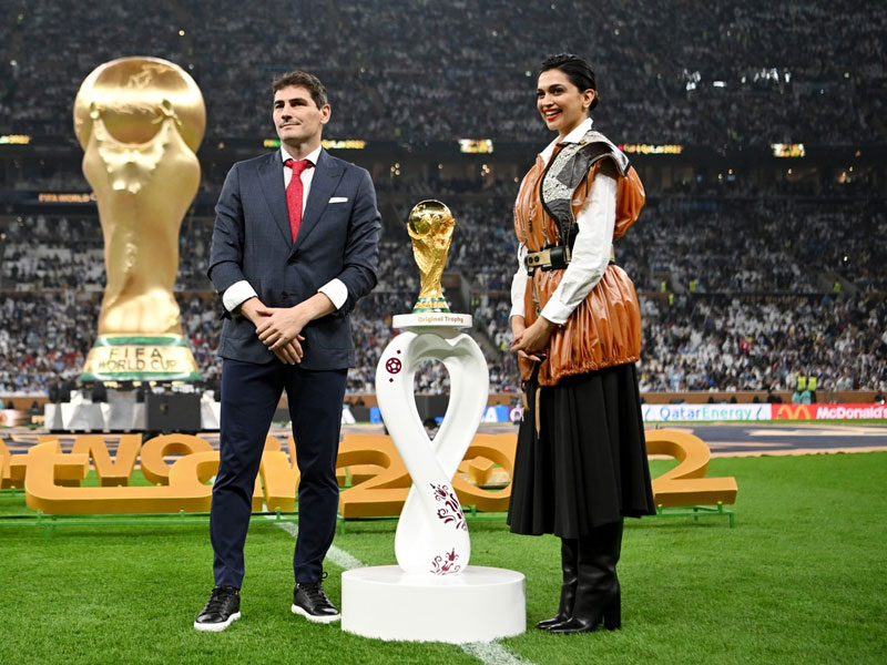 Deepika Padukone's 'atrocious' outfit at FIFA World Cup final confuses fans