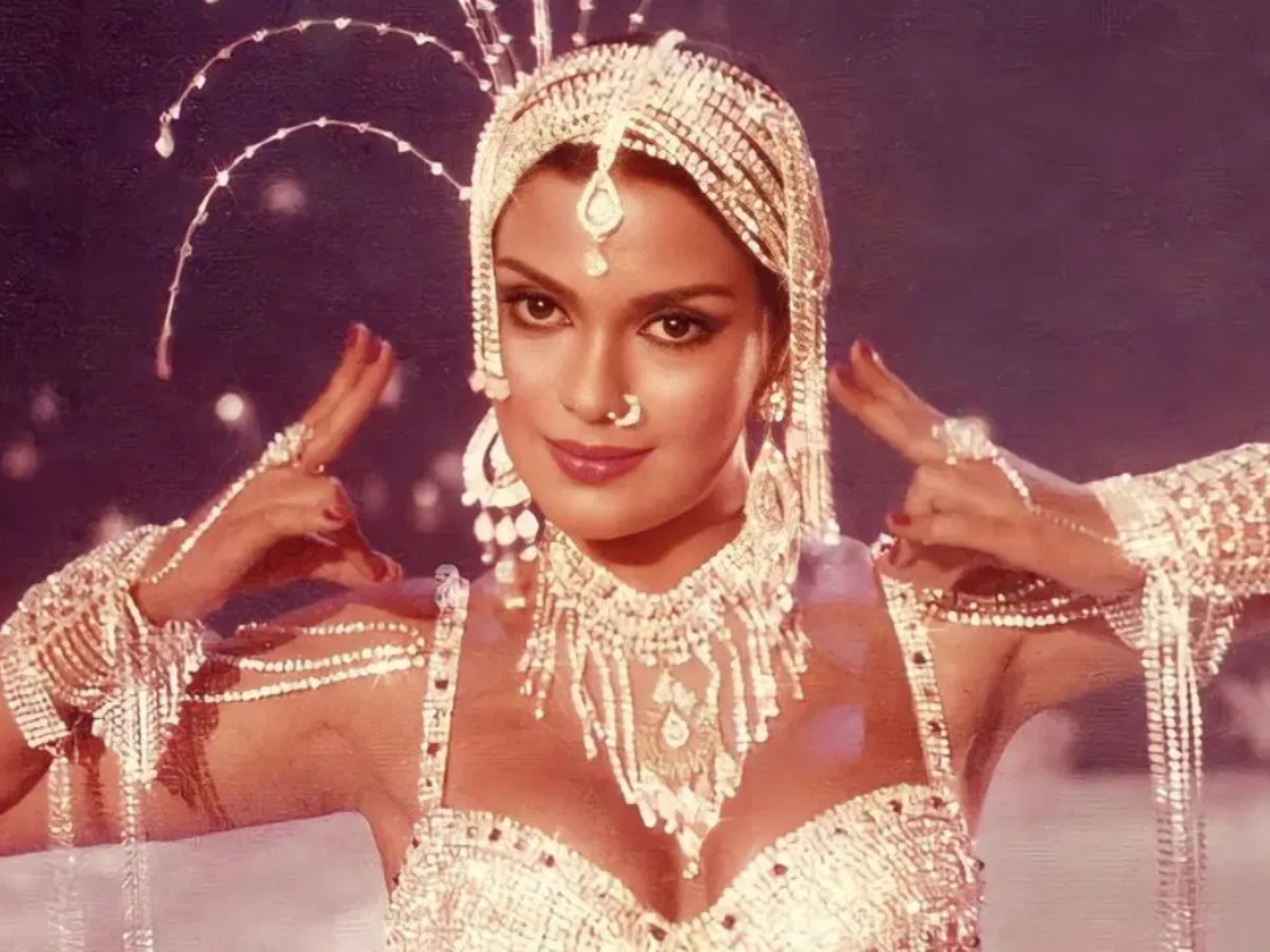 Blast From The Past: Zeenat Aman unlucky in love? - Masala