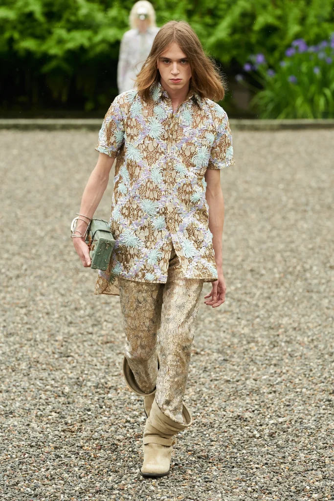 Vogue - See the complete Louis Vuitton Resort 2020 show