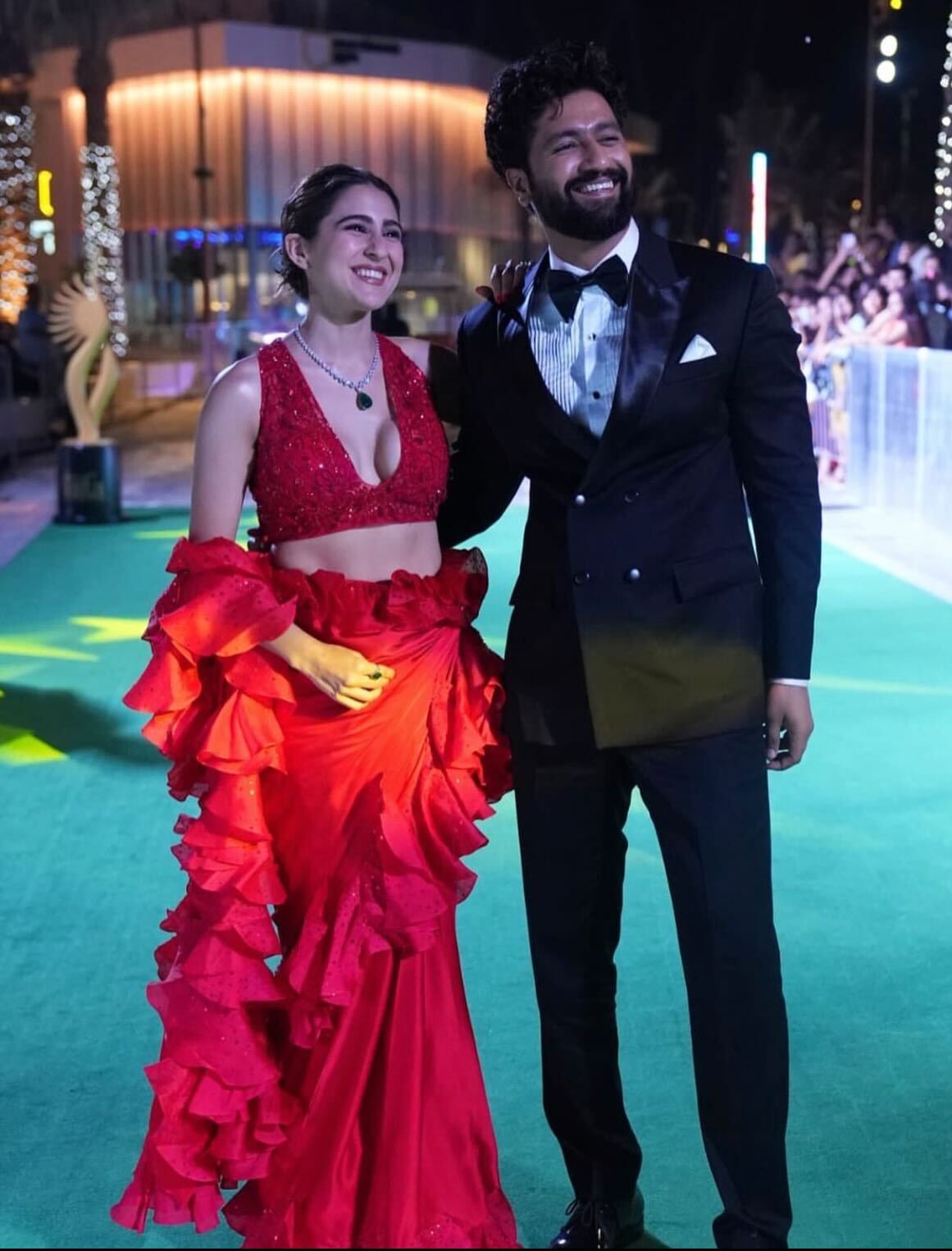 IIFA 2023 Costars Vicky and Sara walk love