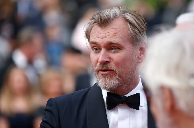 Do you know 'Oppenheimer' director, the OG Christopher Nolan doesn't carry a smartphone? Here's why