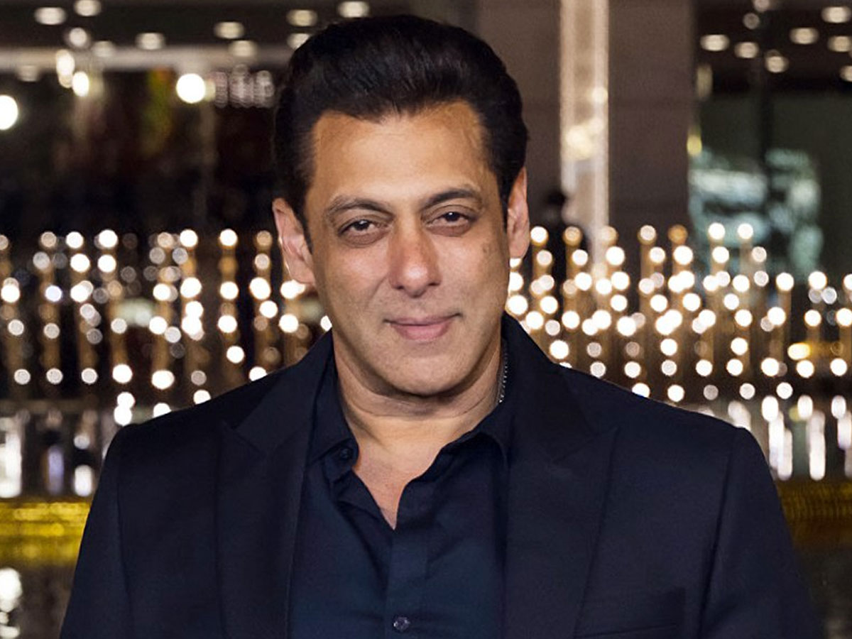 Salman Khan issues warning against scam under his name