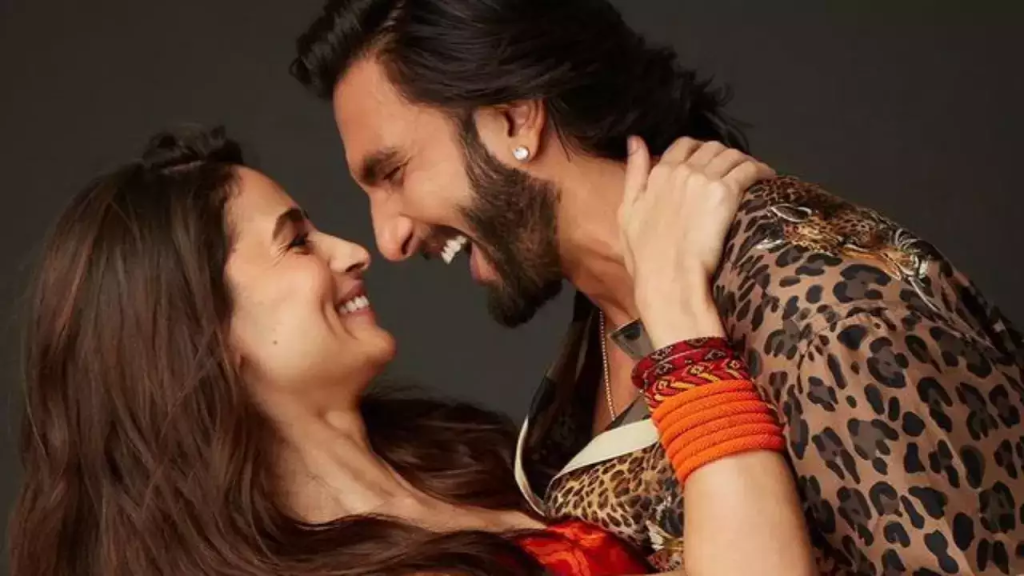 Ranveer Singh Kisses Deepika Padukone During His Ramp Walk At