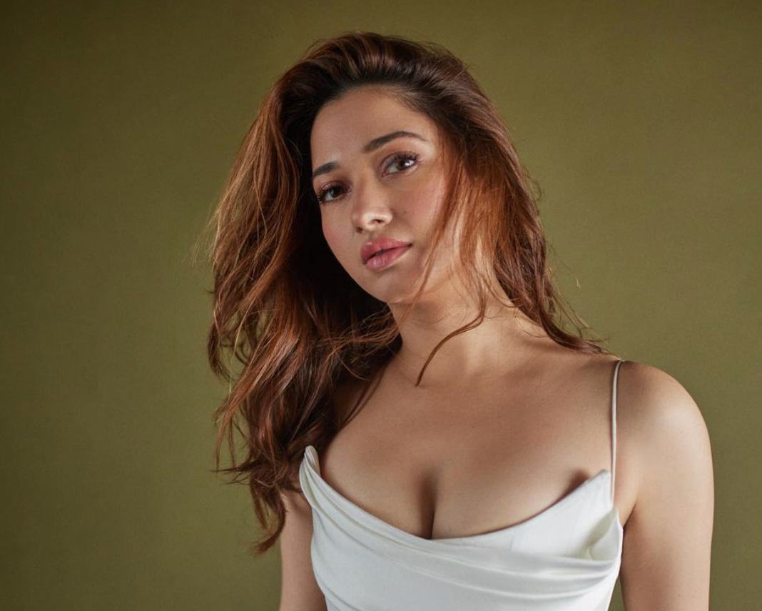 Did Tamannaah Bhatia get breast implants? Netizens share before and after pictures