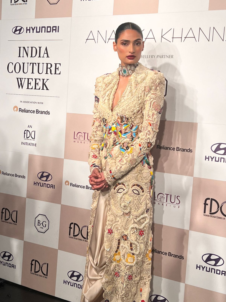 Athiya Shetty looks stunning as she turns showstopper for Anamika Khanna at India Couture Week 2023 - See Pics