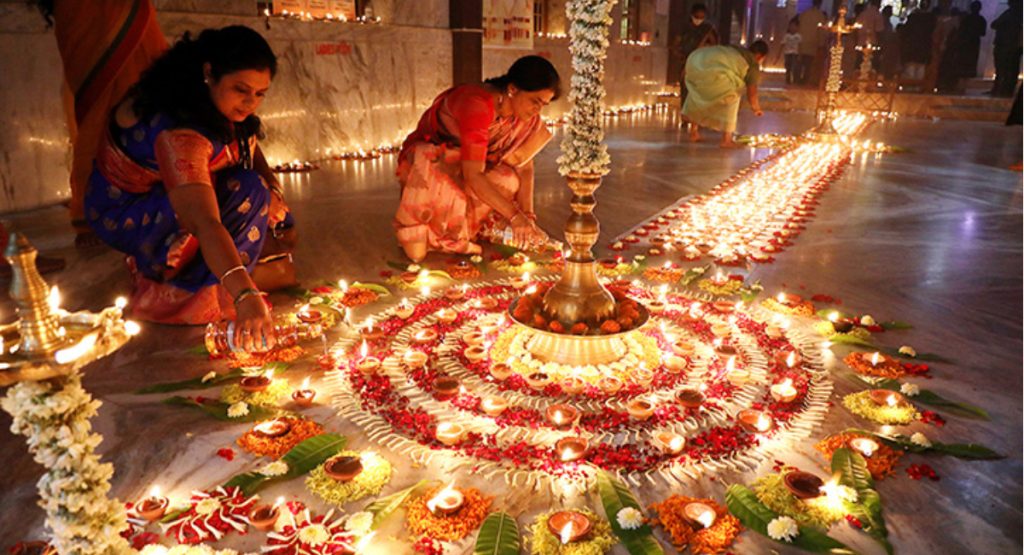 Diwali 2023 Find out the dates and timings for this year