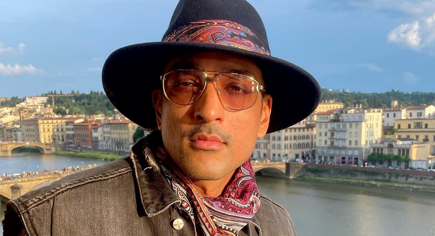 Ali Sethi Pasoori singer Ali Sethi denies reports of marriage to