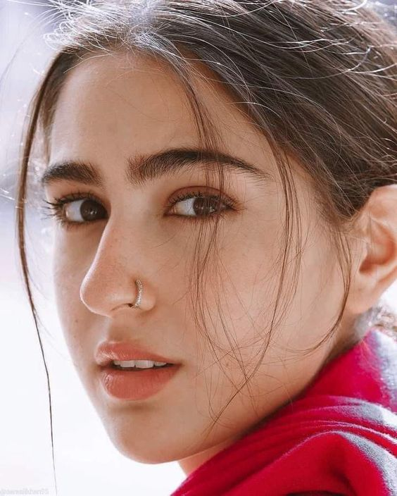 Actress nose ring sale