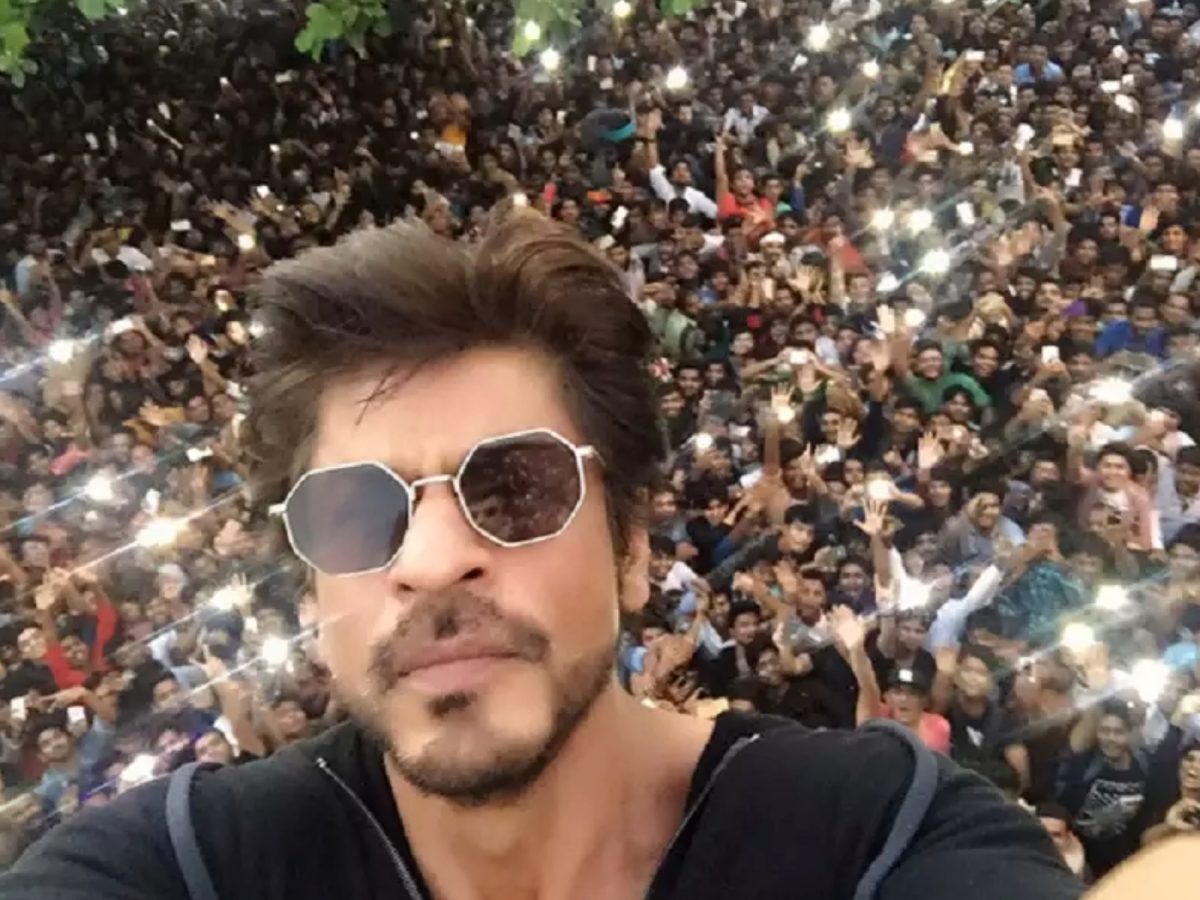 Shah Rukh Khan wishes his fans a very Happy Diwali 2023: Read his sweet and fun advice to spend the Festival of Lights here