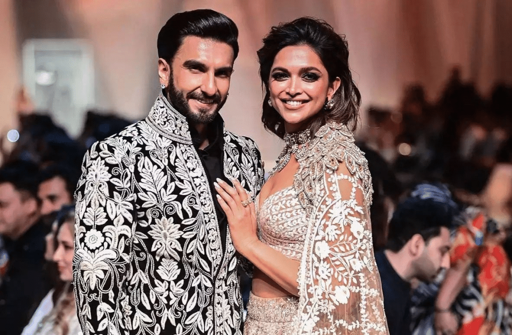 WATCH: An emotional Aish hugging Deepika Padukone is making fans nostalgic for THIS reason