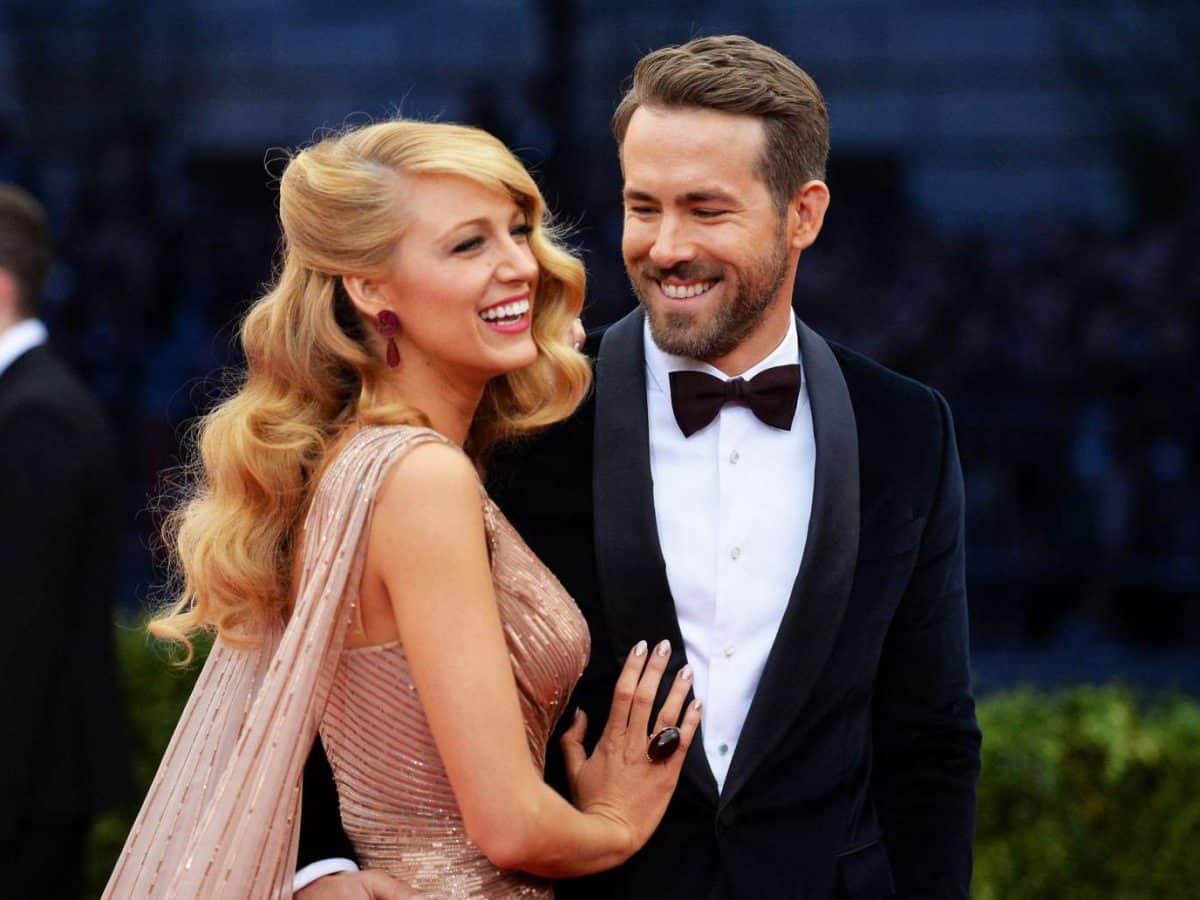 Did Ryan Reynolds TROLL