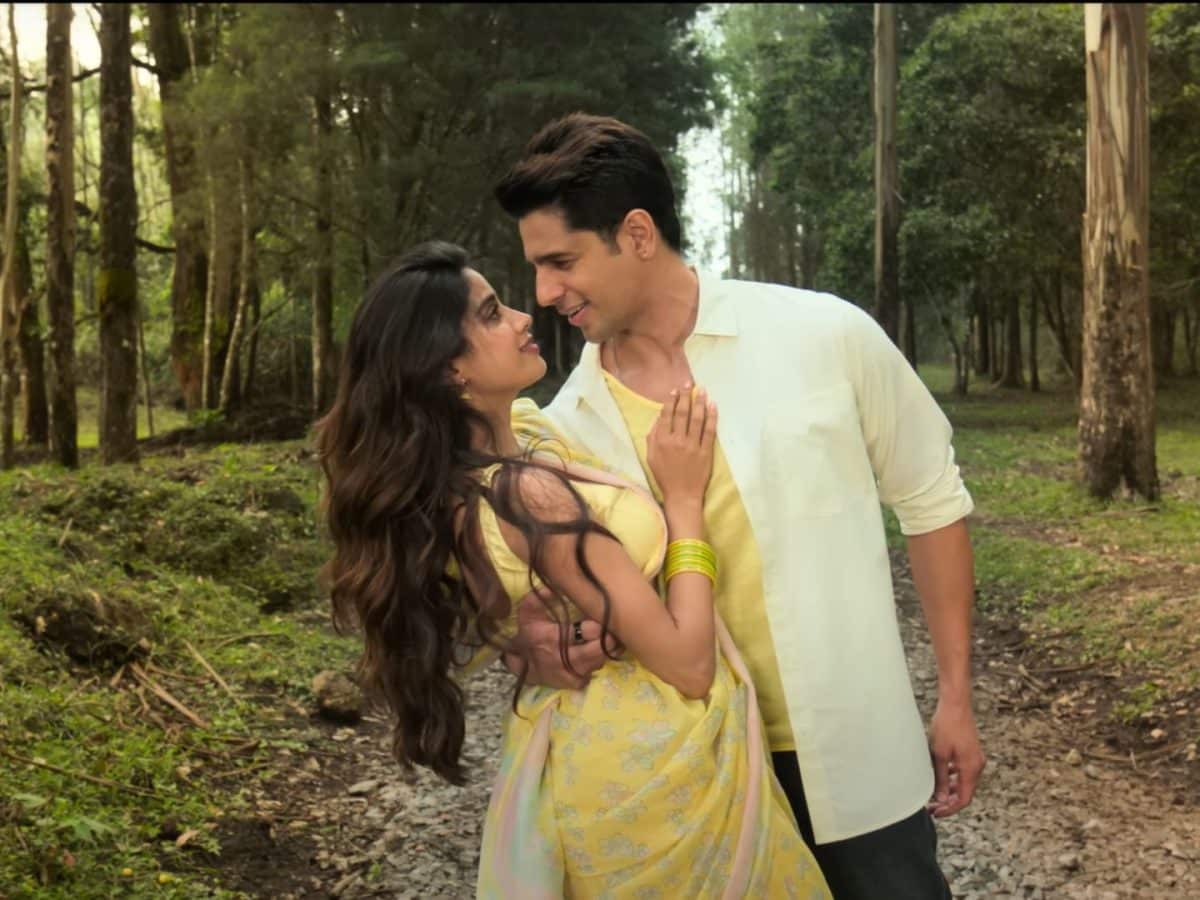 Param Sundari teaser