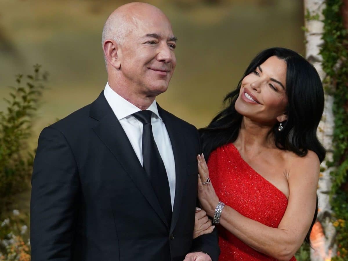 Is Jeff Bezos and Lauren Sánchez's grand wedding party cancelled?