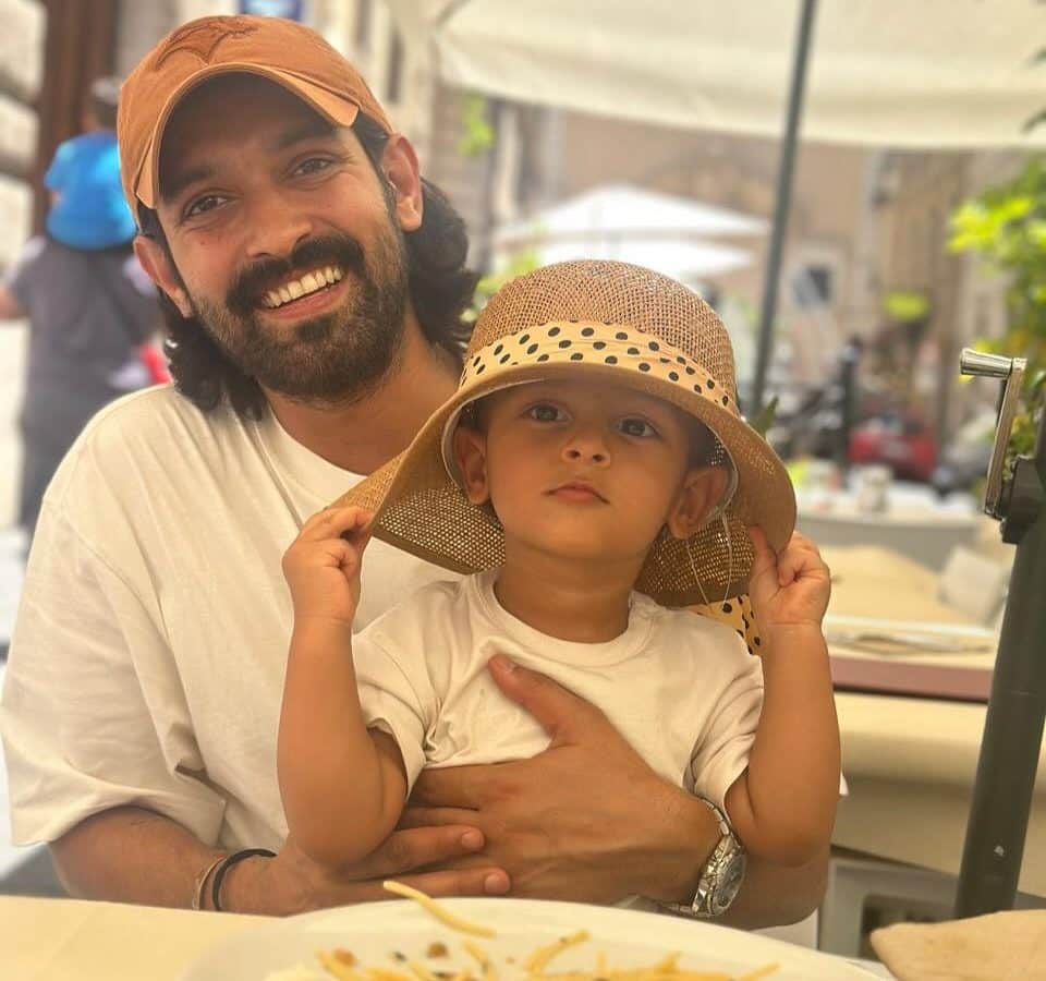 Vikrant Massey