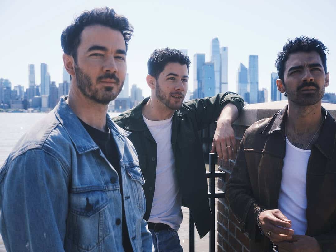 jonas brothers