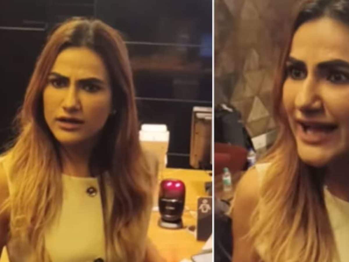 Ruchi Gujjar Viral Video: मॉडल ने पर फिल्म डायरेक्टर पर चप्पल से किया हमला, FIR दर्ज, जानिए क्या है पूरा मामला