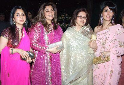 Simple Kapadia Passes Away Masala Com She was a famous indian bollywood actress and a. simple kapadia passes away masala com