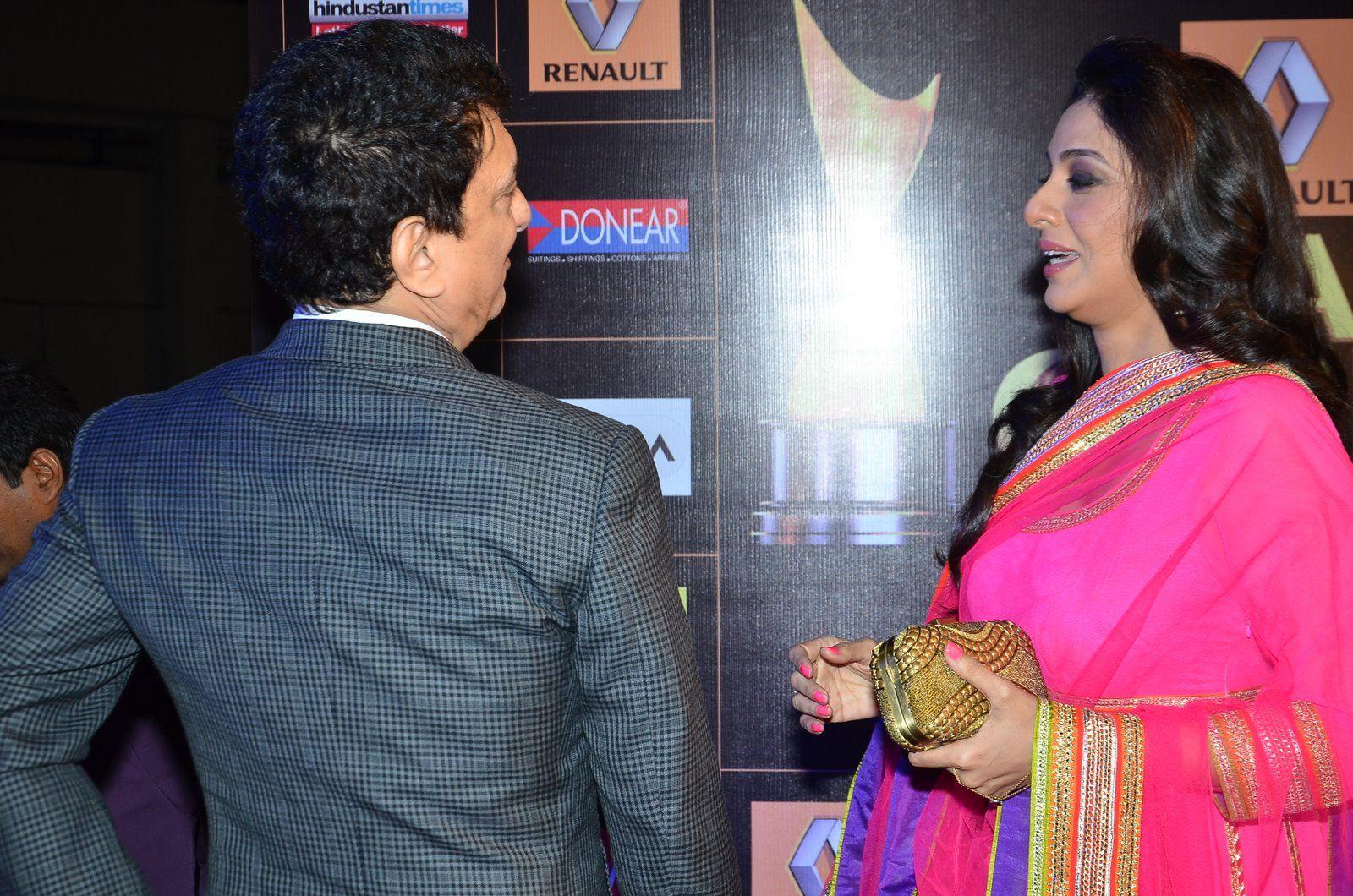 What Were Tabu And Sajid Nadiadwala Talking About? - Masala.com