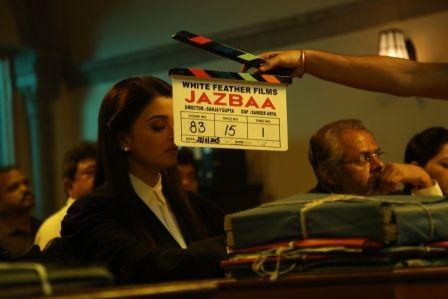 FIRST LOOK: Aishwarya Rai Bachchan in Jazbaa!