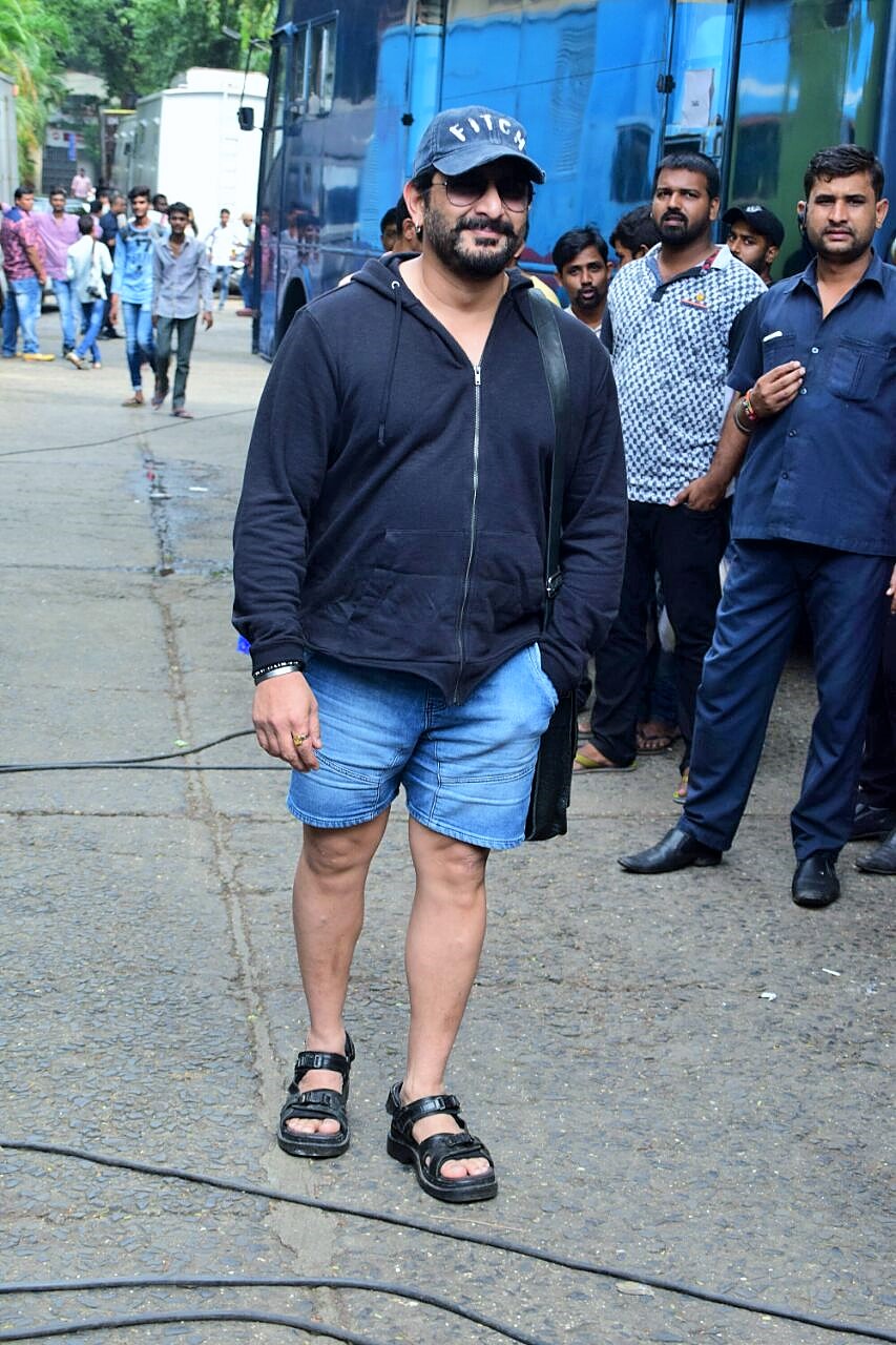 Parineeti Chopra Tabu And Arshad Warsi Shake A Leg On The Drama