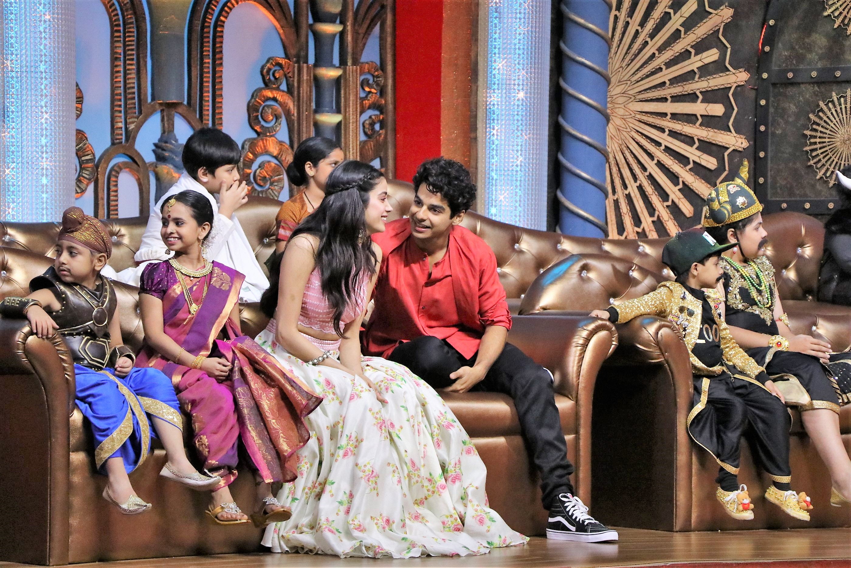 'Dhadak' Promotions: Janhvi Kapoor and Ishaan Khatter Create 'Dhadak' Moments on India's Best Dramebaaz