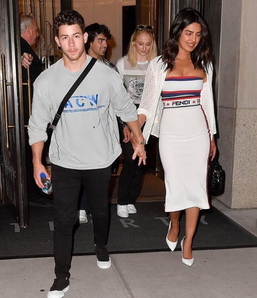 celebrity all white outfits