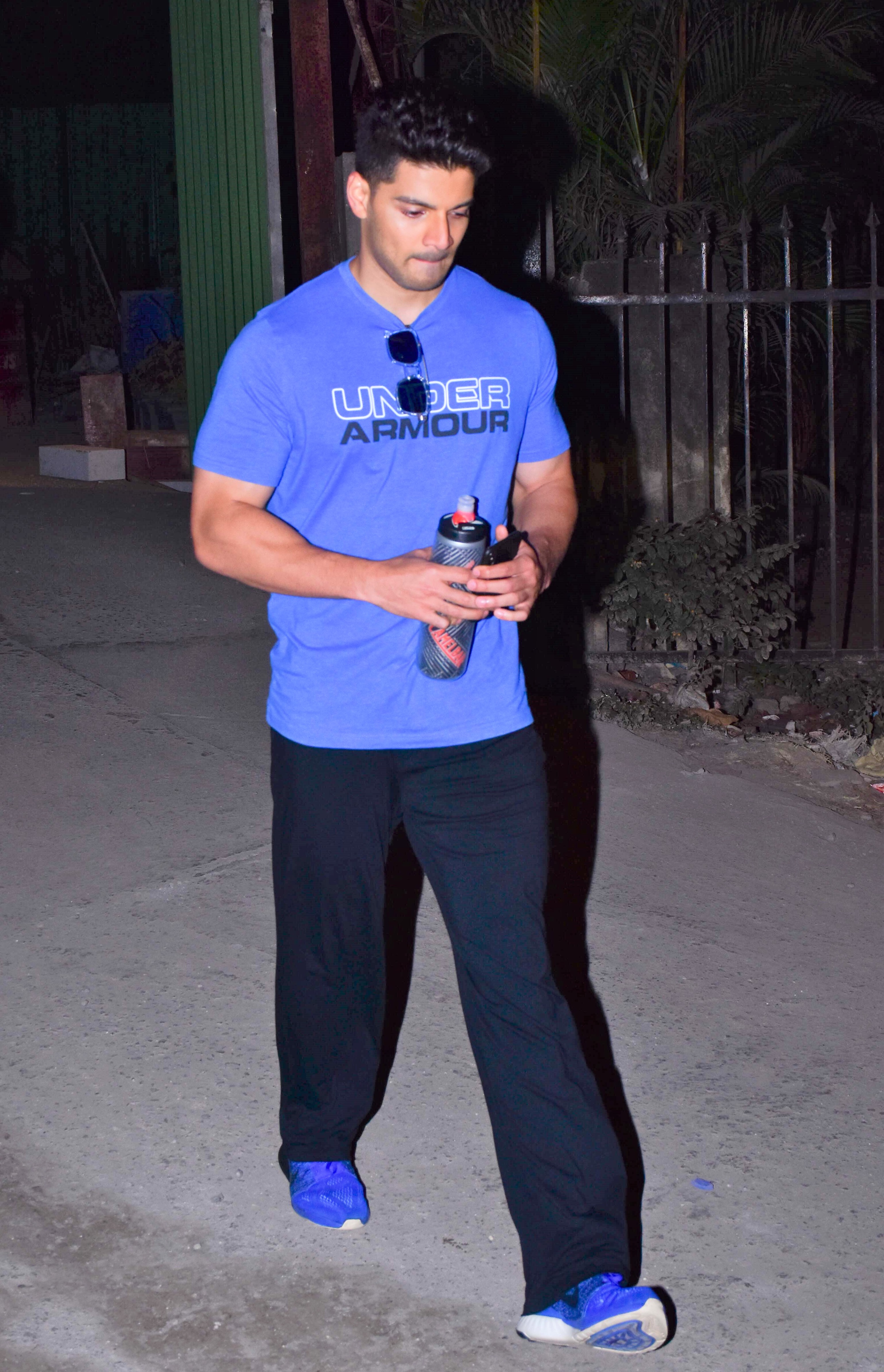 Star Spotting: Varun Dhawan-Aditya Roy Kapur Hang Out, Ishaan Khatter Steps Out For A Quiet Lunch and Nushrat Bharucha Papped!