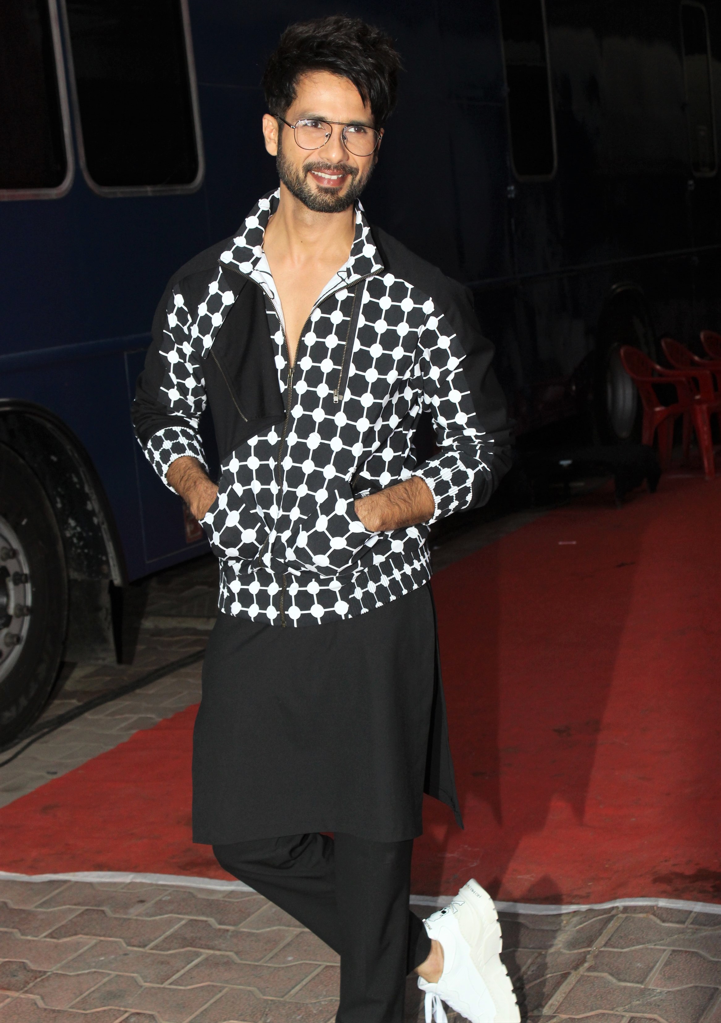 Shahid Kapoor And Kiara Advani Tease Their Kabir Singh Chemistry