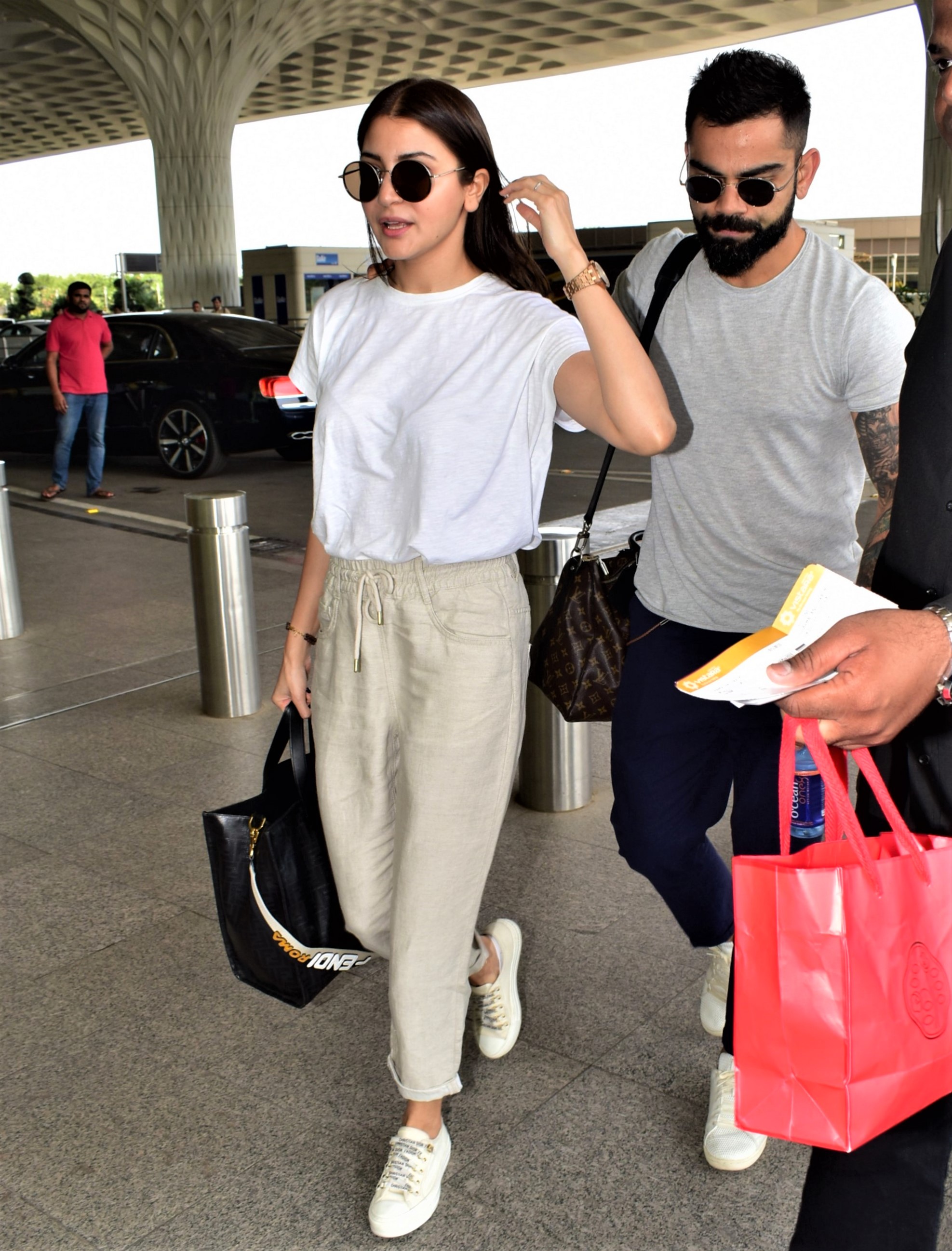 Anushka Sharma and Virat Kohli are Couple Fashion Goals at the