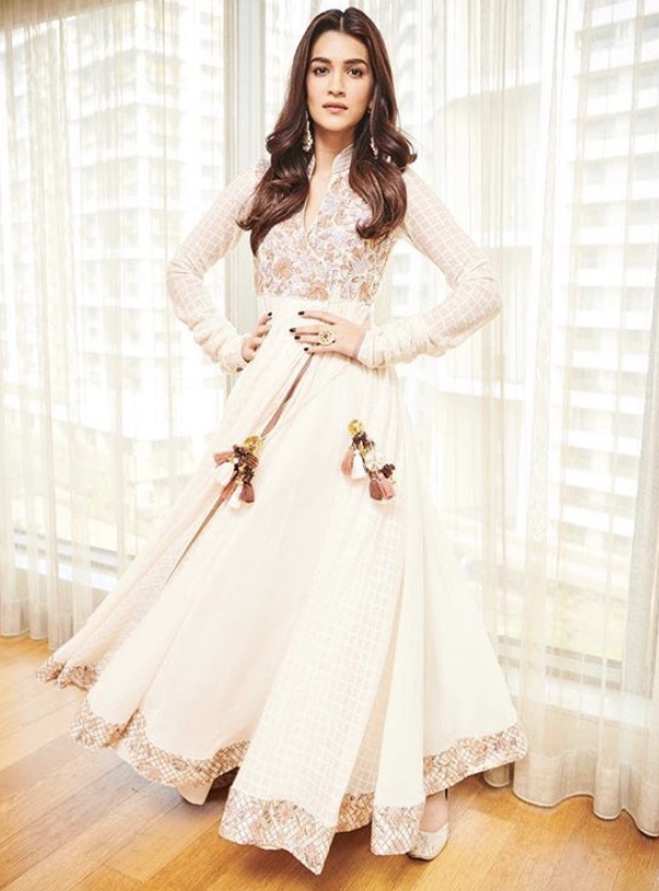 Kriti Sanon And The 7 Times She Slayed In Traditional Outfits Masala Com Share on facebook share on twitter share on google plus about spencer delta related posts. kriti sanon and the 7 times she slayed
