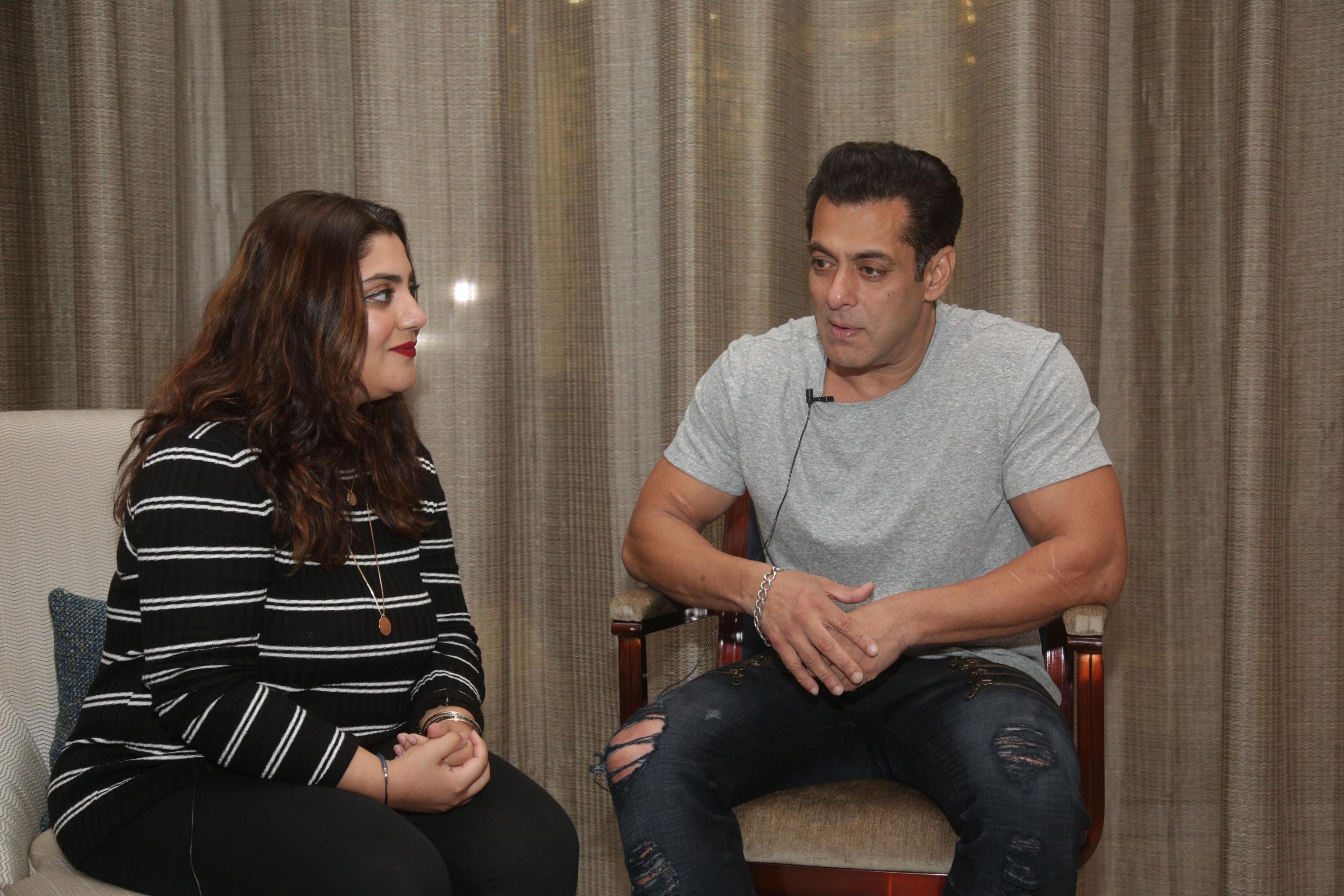 Salman Khan In Dubai For Dabangg Tour Reloaded Alongwith Other Stars