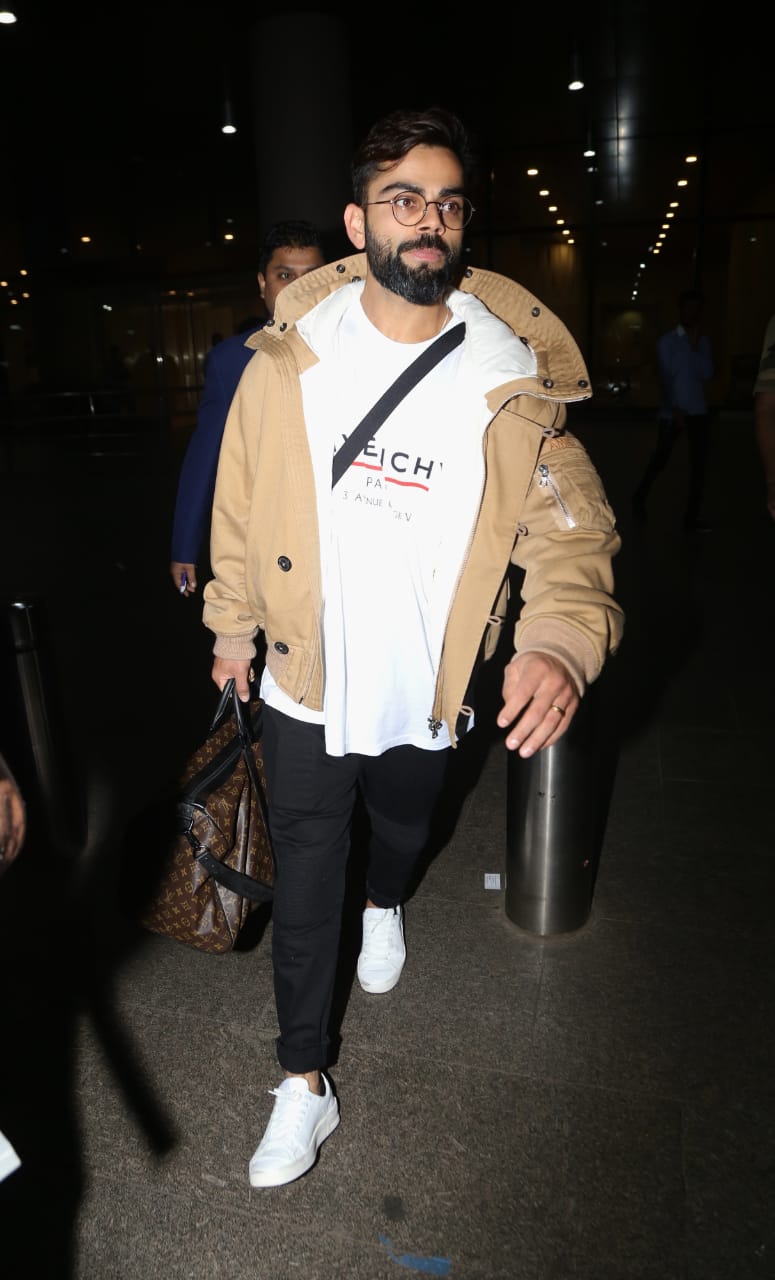 Virat Kohli's Basic Airport Look Features An LV Wallet Bag Worth A Whopping  Rs 1,31,000